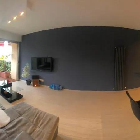 Apartment Homeplace Plage De La Mala *